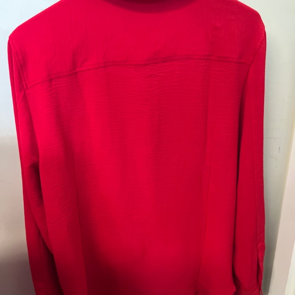 Red blouse - Picture 2 of 2